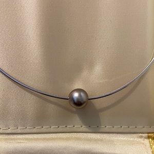 Black Pearl from Hong Kong